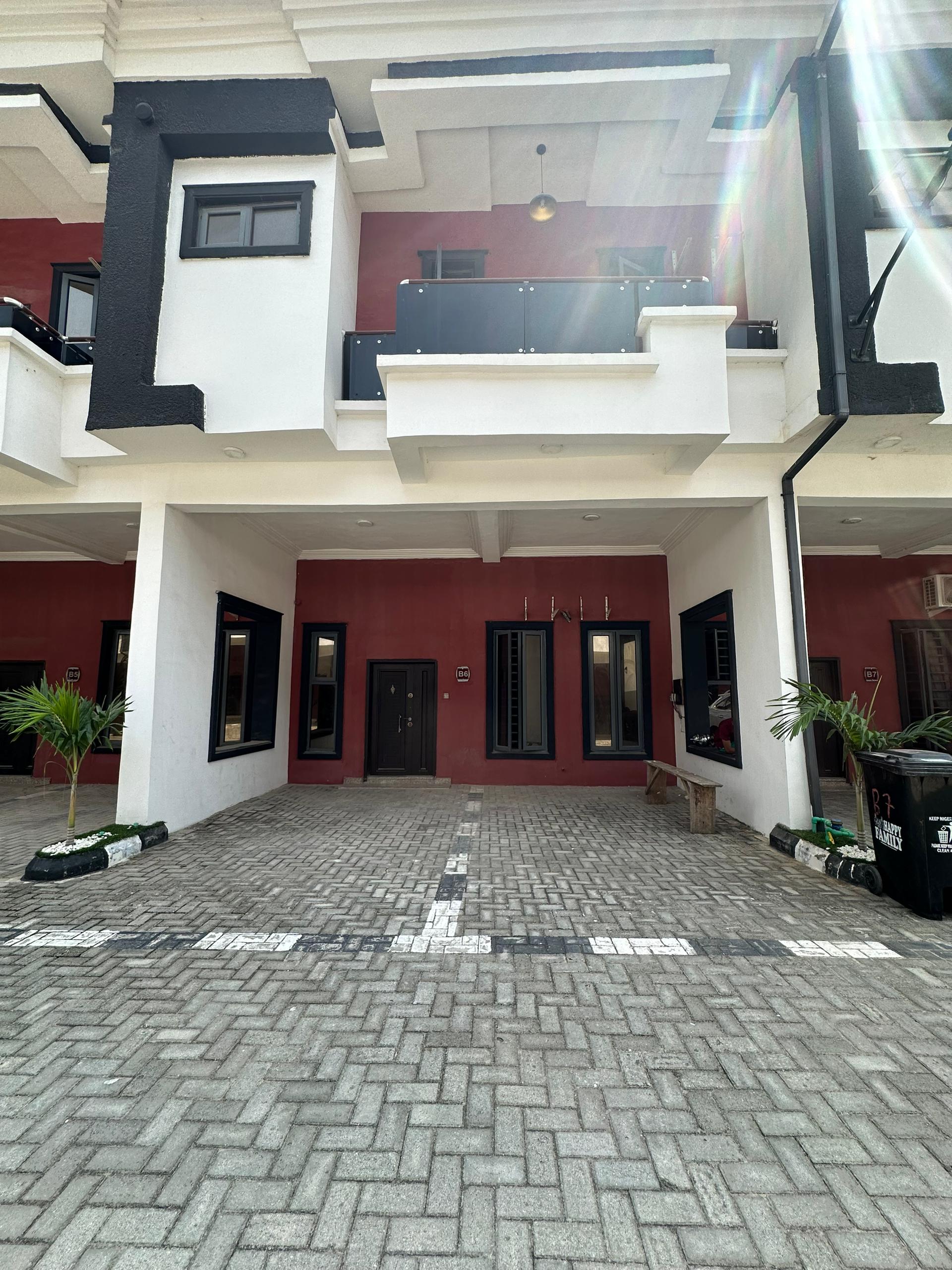 IKOTA, SPACIOUS 4 BEDROOM TERRACED DUPLEX.jpeg